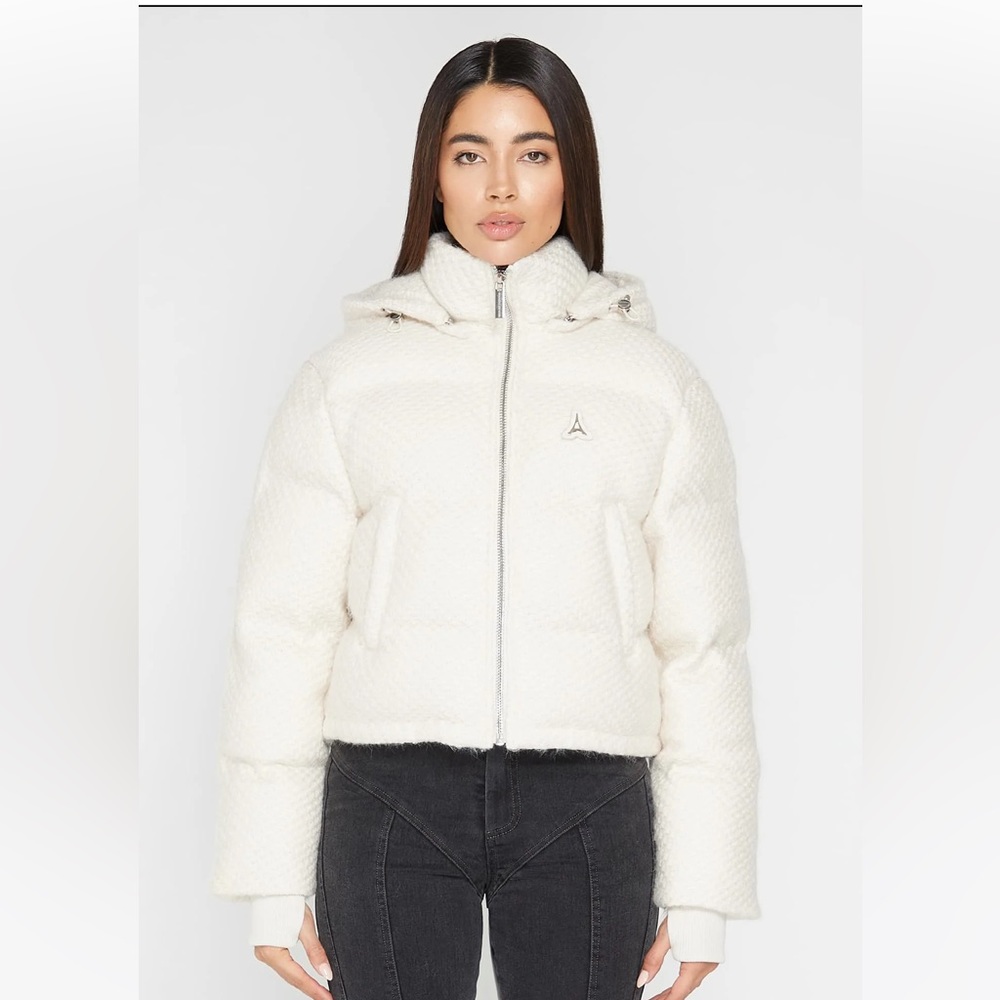 {NEW WITHOUT TAGS} Knit Puffer Jacket